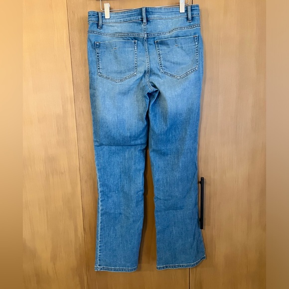 JJill Barely Flare jeans, misses 6, EUC - Picture 4 of 16